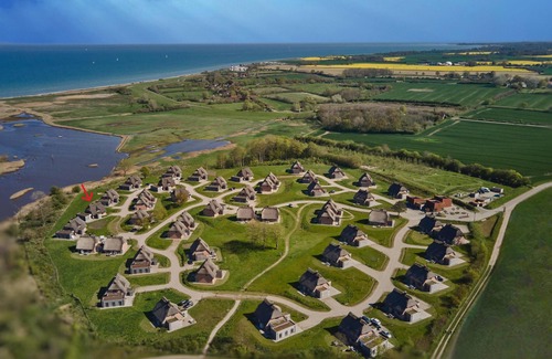 Nieby House | Mooreiche das Atelierhaus Unter Reet für bis zu 8 Personen &direktem Seeblick