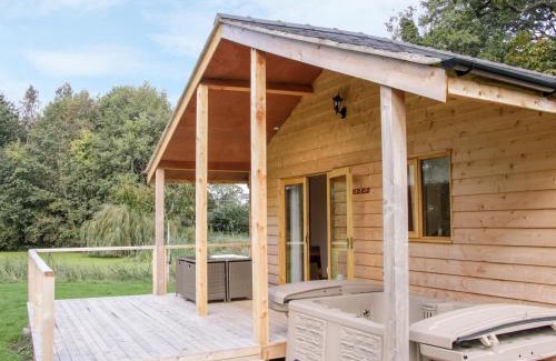 Felton House | Moorhen Lodge