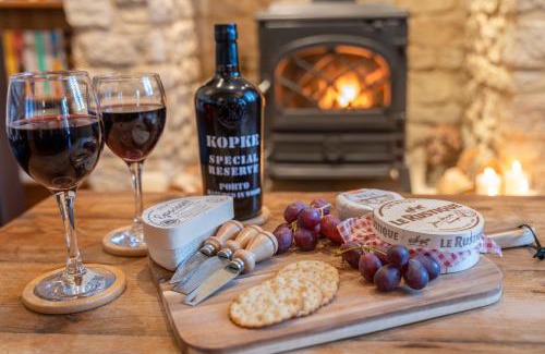 Cirencester House | Moorhens