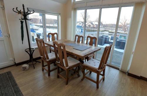 Haddiscoe House | Moorings House