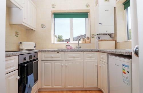 Clearbrook Cottage | MOORSIDE, pet friendly, with a garden in Horrabridge