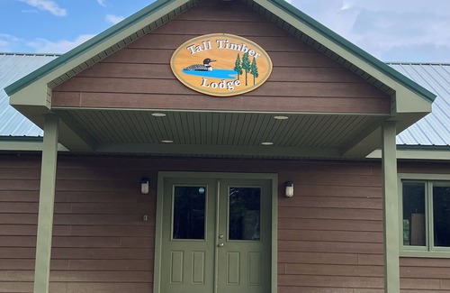 New Limerick Cabin | Moose Cabin - Lakeside Cabin! Come check us out any season