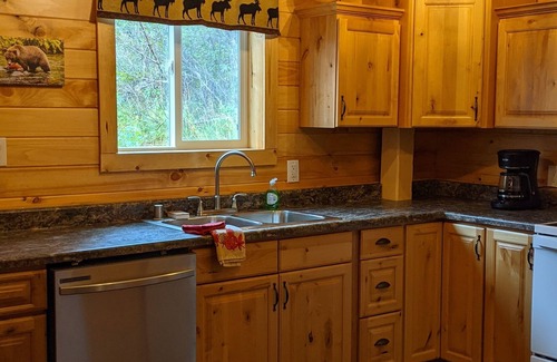 Sterling Cabin | Moose Crossing Lodge - Sport Fishing Paradise - Famous Kenai River, Alaska