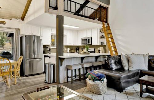 Summit Estates House | Moose-in' Around