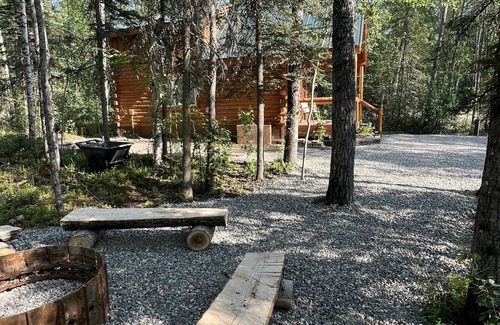 Wasilla Cabin | Moose Landing Cabin A85 just minutes from Main St in Wasilla