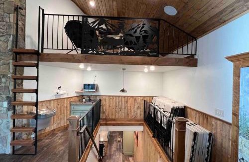 Ashton House | Moose Lodge