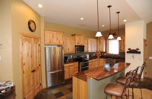 Blue River House | Moose Meadow Retreat Private Home with Hot Tub