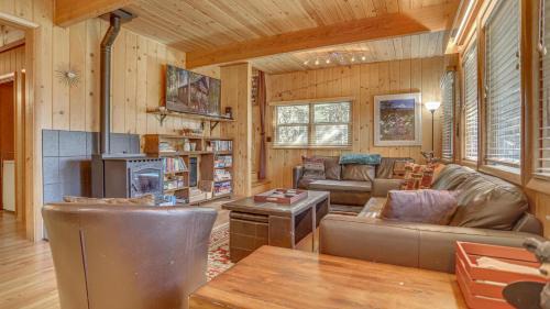 Government Camp House | Moosewood Cabin - Meredith Lodging