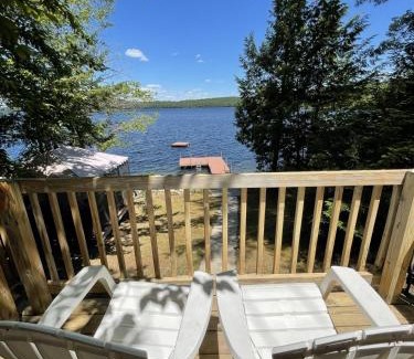 Sebago House | MOOSEY ON INN LIMIT 8 cottage