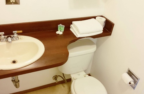 Moosomin Hotel | Moosomin Motel
