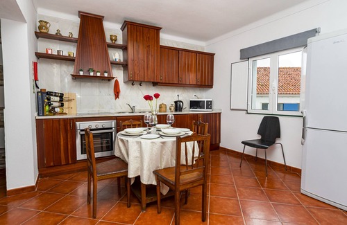 Vila Vicosa House | Moradia Para Férias, Fins de Semana e Ocasiões Especiais