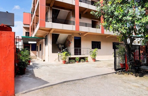 Bullawala House | Mordern Room Ballaupur Chowk Dehradun