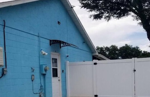 Altamonte Springs Apartment | More blessing Paradise: Studio private entrance #B
