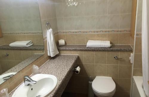 Chirk Bank Hotel | Moreton Park Hotel