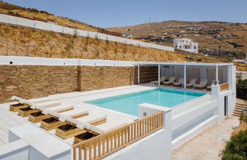 Tinos Town Apartment | Morfes Luxury Apartments