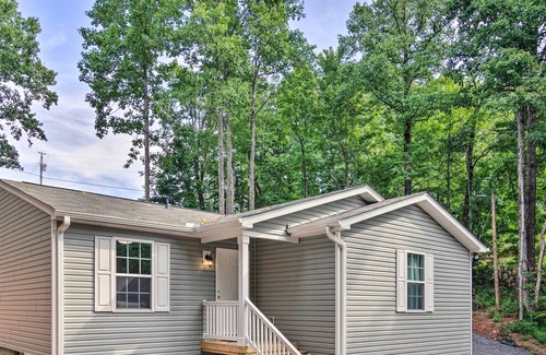 Morganton House | Morganton Home: Hiking Trails & Mtn Views!