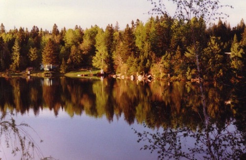Mille-Isles Cottage | Morin Heights Beautiful LAKEFRONT Ski Chalet - Available now