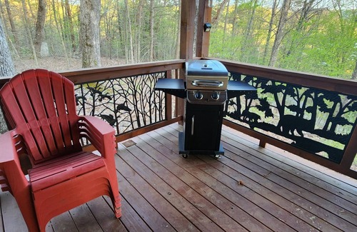 Deerfoot Park Estates Cottage | Morning Glory