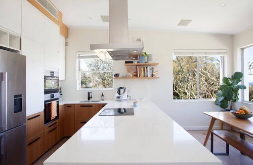 Bronte House | Morning Ray, Bronte IH