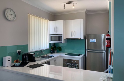 Port Lincoln House | Morning Views- Spalding 11