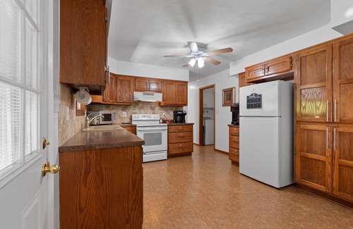 Loveland House | Morningside at Mid-Town Your Best Sleep-On-A-Vacation Destination!