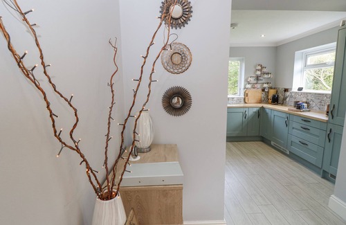 Totland Bay Cottage | MORNINGSIDE, family friendly, luxury holiday cottage in Totland Bay