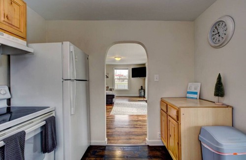 Star House | Morningstar Cottage in Star, RV Parking, Pets Yard
