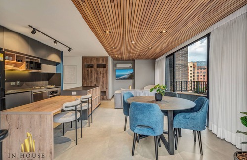 La Florida Apartment | Morph 1602 - Luxury escape in Poblado/Jacuzzi/AC