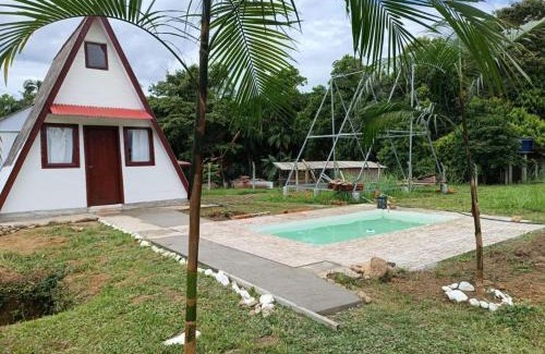 Goioxim Ski Chalet | Morretes Chalet with River and Pool 40 min to the coast