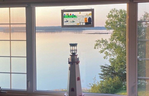 Yarmouth County House | Morris Island Sunrise Retreat