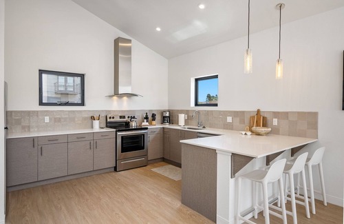 San Luis Obispo Apartment | Morro Suite at the Junction
