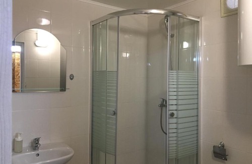 Novorossijsk Hotel | Morskoy Hotel