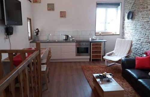 Mortain-Bocage Cottage | Mortain-Bocage - 2-Bed Wisteria Cottage -