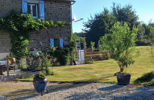 Mortain-Bocage Cottage | Mortain-Bocage - 2-Bed Wisteria Cottage -