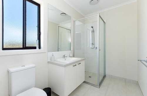Hamilton House | Morview Holiday Homes-Elephant