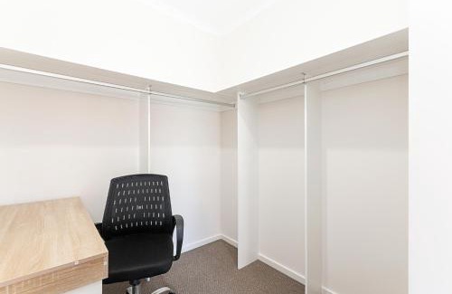 Hamilton House | Morview Holiday Homes-Implala