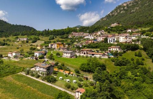 Voiandes Apartment | Mos Country House