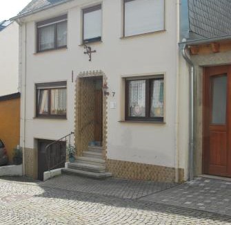 Zeltingen-Rachtig Apartment | Mosea