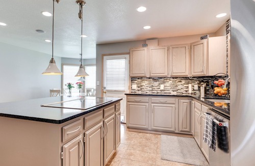 Moses Lake House | Moses Lake Vacation Rental w/Hot Tub & Game Room