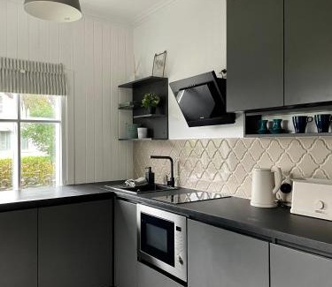 Ventspils House | MOSS and pines by the sea with private parking