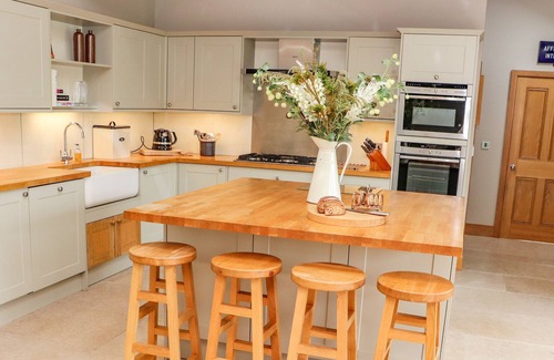 Wesham House | MOSS COTTAGE FARM, family friendly in Preston, Lancashire