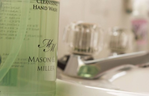 Shottery Bed & Breakfast | Moss Cottage