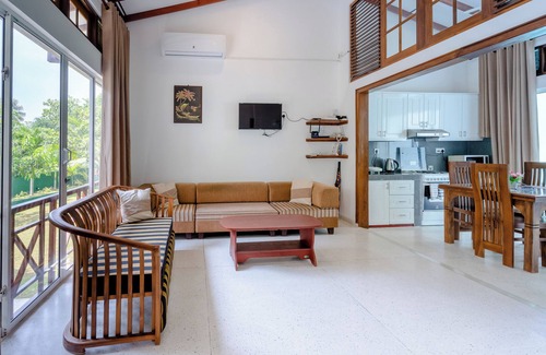 Ahangama Villa | Moss Villa - Your Tranquil Hideaway in Coastal Ahangama