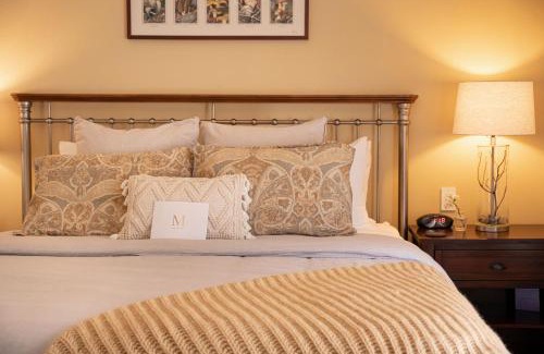 Dunsmuir Hotel | Mossbrae Hotel