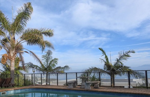 Linkside House | Mossel Bay Guest House