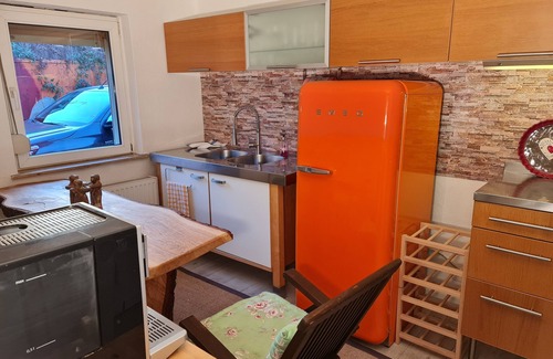 Langel House | Most beautiful location on the Rhine in the immediate vicinity of the city cozy house with fireplace