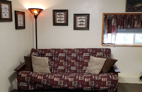Shady Cove Cottage | Most beautiful views on the Rogue River