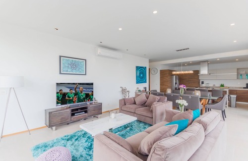 Zapopan Apartment | Most Luxurious Rental in Guadalajara - Ultra Luxurious 3 Bedroom w/3.5 Bath