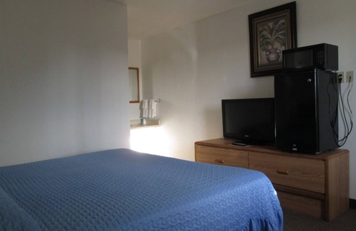 Lordsburg Hotel | Motel 10
