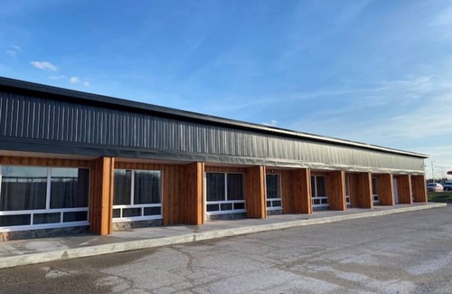 Cookstown Apartment | Motel 400 & Suites Single Kitchenette Unit D